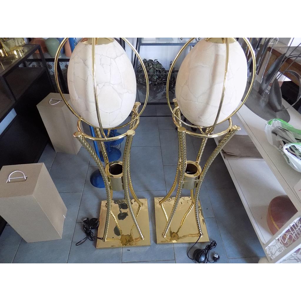  Support OEUF en  laiton torsade