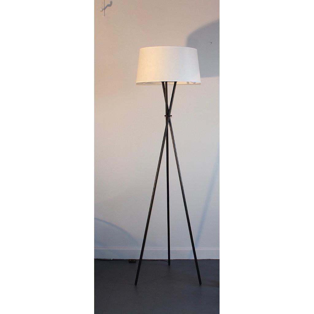 LAMPADAIRE TRIPODE 175